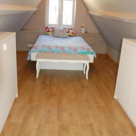 Iconique Bv Appartement In Hartje Ieper Bagian luar foto