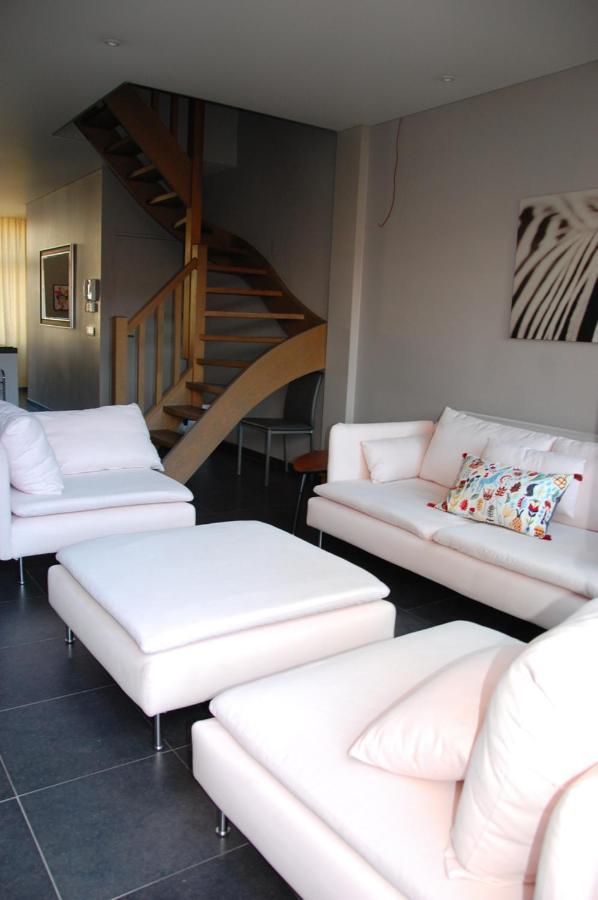 Iconique Bv Appartement In Hartje Ieper Bagian luar foto